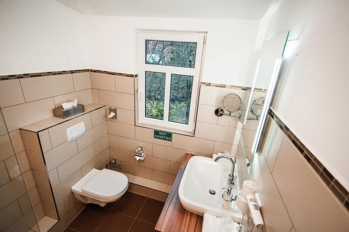 Landhotel Kahltalmuehle Alzenau in Unterfranken Camera foto