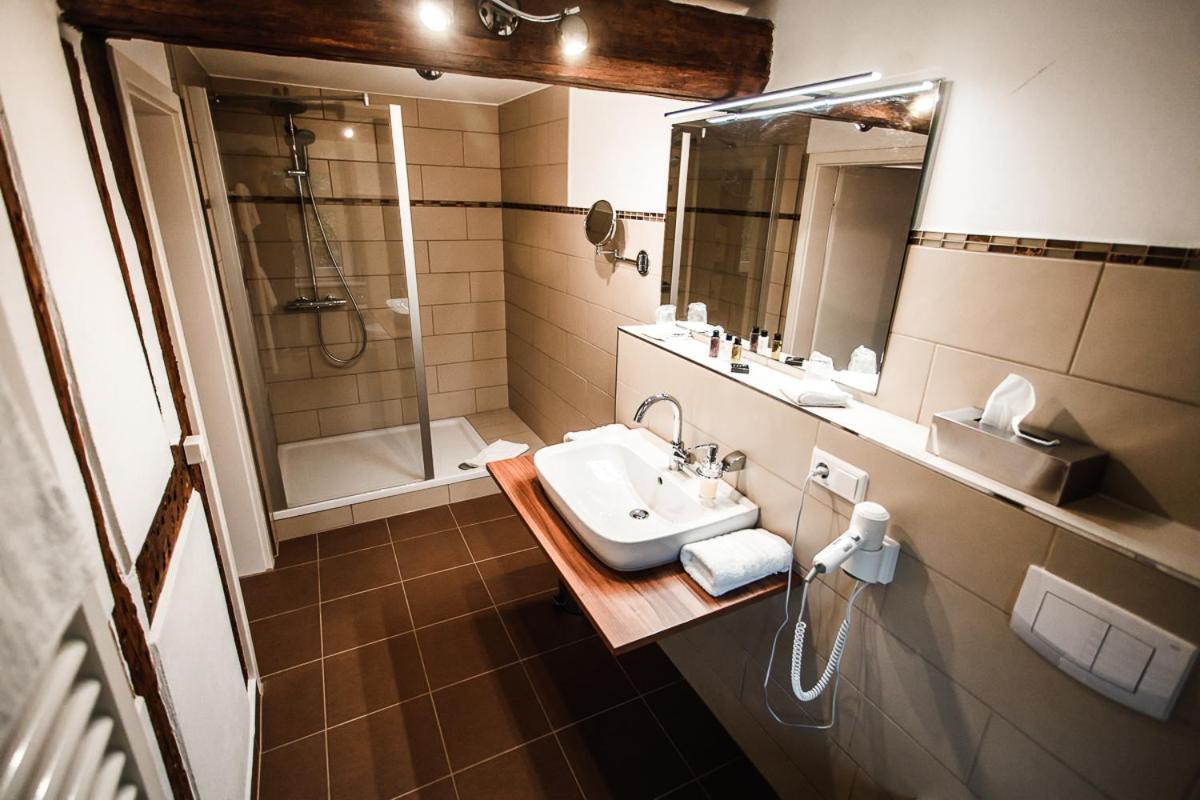 Landhotel Kahltalmuehle Alzenau in Unterfranken Camera foto